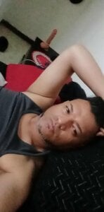 SexDiffrent in my bed before playing - en mi cama antes de jugar Pic