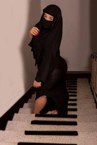 Allure de _zharaa  3 Imagens