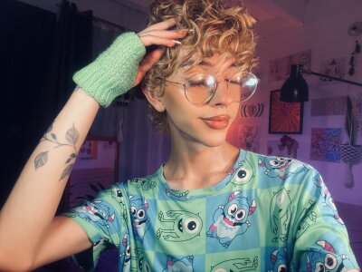 lyamthommpson 🦖💚💙🦋 Εικόνα