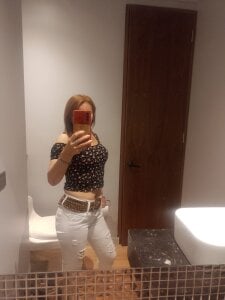 Gygymilf044 Public Pic 5