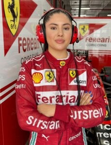 Zdjęcia Alicee_Broownn I love cars, Area Pits:  6