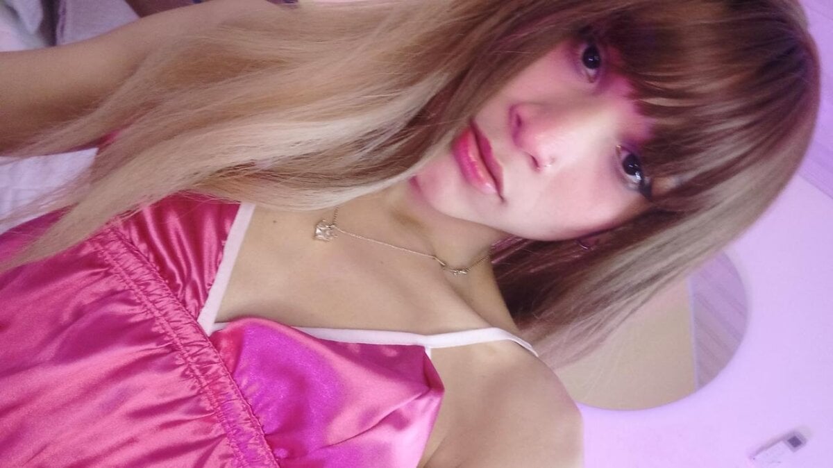 Foto  4814 de CamilleGrace – em alta