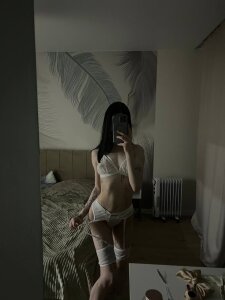 Mimi_Meew Public 사진