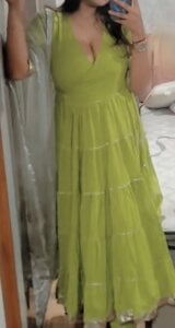 Ishaa_Sharmaa Public Pic 2