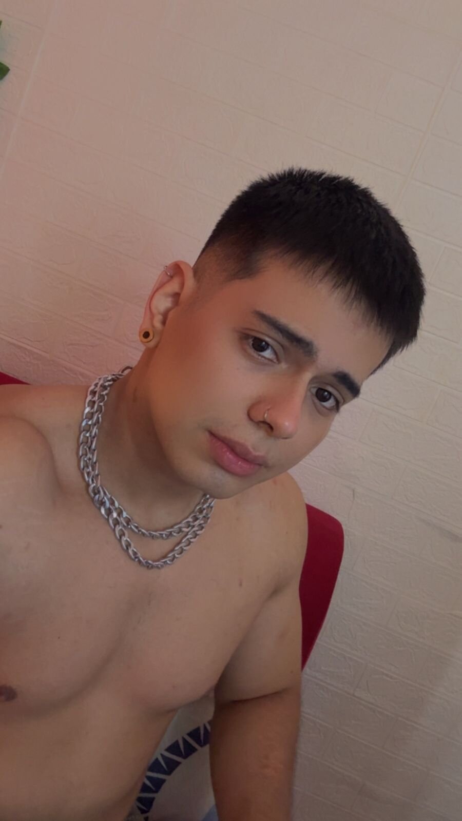 xKevynさんのトレンドな 3713枚の写真