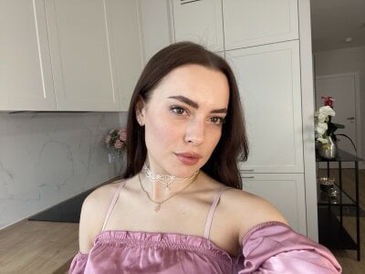 Helen_Hottie Public Pic 5