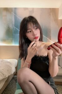 NoellaTrumbullPublic Bild