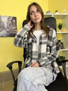 LinetteEastburn Public Pic 3