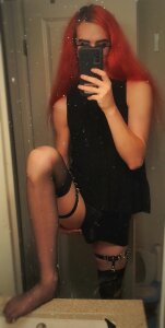 Happythinkin Even more sfw Pic