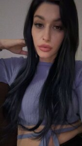 Aileen_Ana Public Pic 4