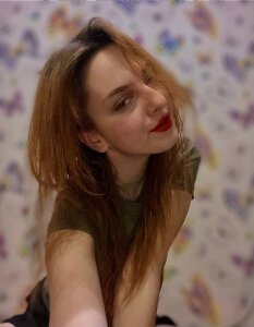 JoslynContrera Between strearms รูป  2