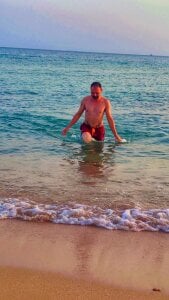 derek1494 Public Pic 3