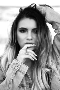 AlessiaCreed Just sneak peak Pic 4