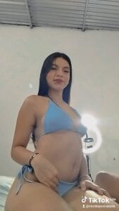 safiya__emira atrevida Foto 4