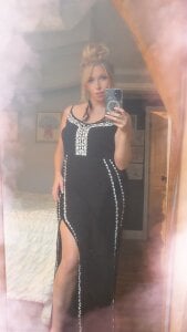 NikkiB653466 Me slika 6