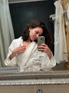 AngellaRoss relax 🧘‍♀️ Pic 2
