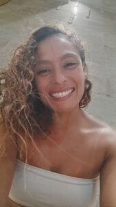 Zoedaniels yours صورة واحدة|Zoedaniels yours صورتان|Zoedaniels yours  2 صور|Zoedaniels yours  2 صورة