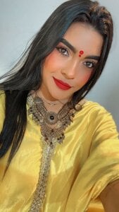 lakshmiraniii your favorite india💖 Hình 4