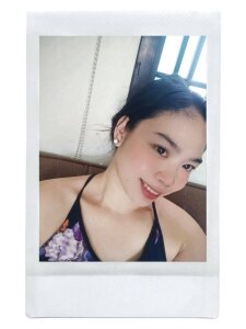 WhitneyUong Public Foto