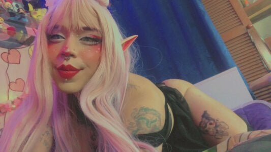 Bonnie_Yoshida_ Public Pic 7