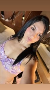 carina_rossi ME 15/11 Pic 3