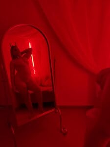 BRIANA_WON: Long live evil ( 2 фото)