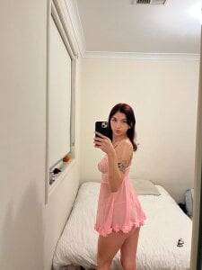 emily_34_ Public Εικόνα 4