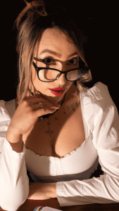 MollyCruz Molly Secretary 🕶 Billede