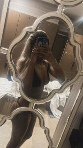 louiseex Public Pic 4