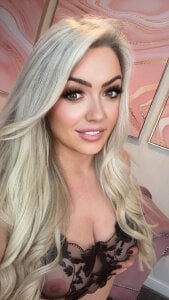 Lola_Lovexxxx Public รูป  6