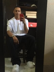 thomasjones_ Public Pic