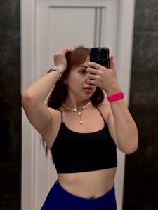 MiaXPetite Public Pic 4