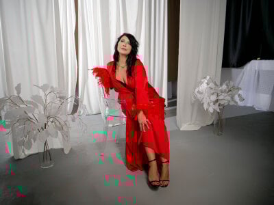 Moon_Veloure1 your hot dream Pic 2