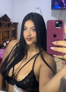 sofiaXcollins Public Kuva 2