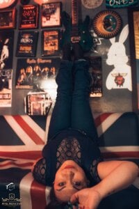 nailon_karol11 Karol natural Pic 5