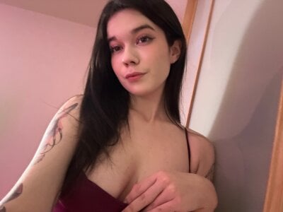 Vika_Gray Public Pic 6