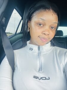 Queen_Tee23 Public Pic 2