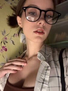 Caeliaa Public Hình