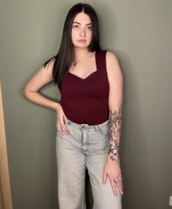 DelilaVanvliet Public Pic 4