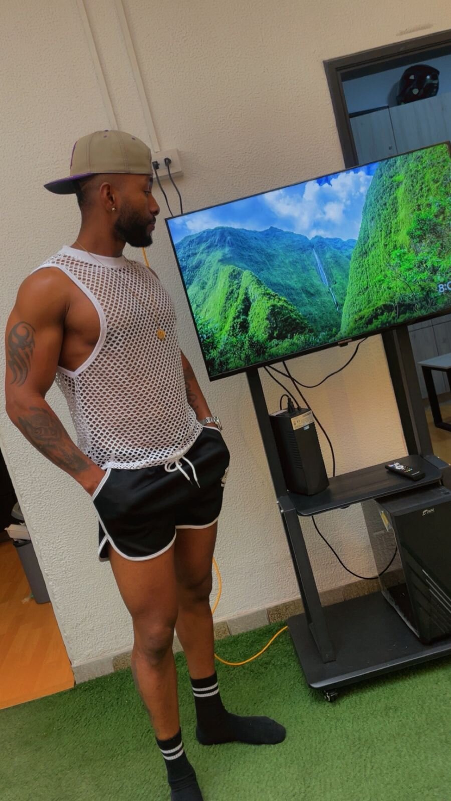 Foto  2401 de Dante_Knox – em alta