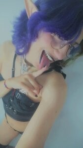 mitsuri_nyxUwU Bild 4