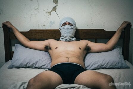 Hola 👋 de chup4m3l4  5 Imagens