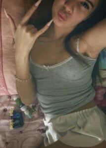 NeliaVandresar coquette🤭 Pic 2