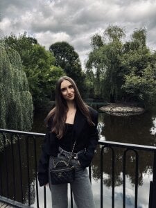 ToriSonn Public Pic 8