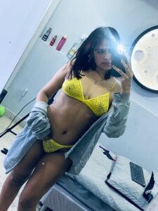 Sofia_villareal pretty and sexy girl 💛😈 Pic 3