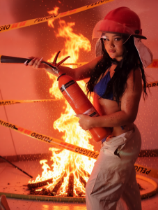 GabriellaLee On Fire Gambar 3
