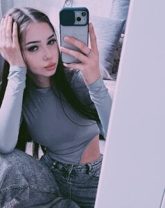 Just meeee 🤩 od Viola_Rivera  4 snímek