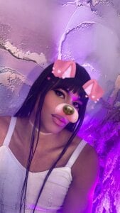 Amora_Sex Public Pic 2