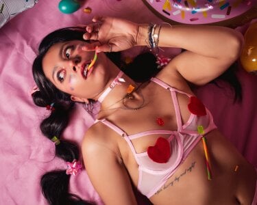 VioletxBloom: sweett candy🍬🍭 ( 5 фото)