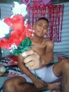 aldan1365 San Valentín 💘🪽🥵🥰  4টি ছবি